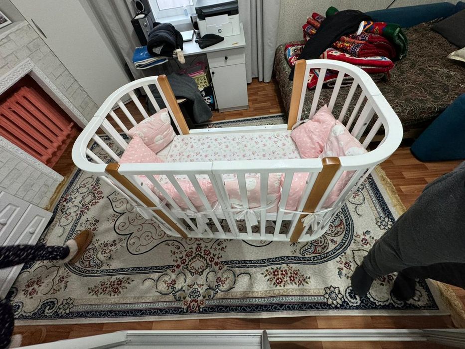 Продам -манеж, трансформер