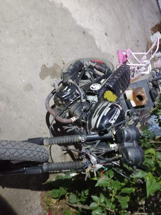 Продам, обменяю Gsx 200
