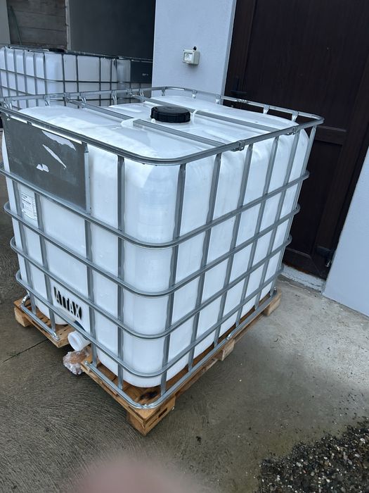 Bazin1000 litri 350 lei