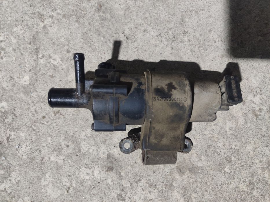 Молдинг двери на Мерседес W210