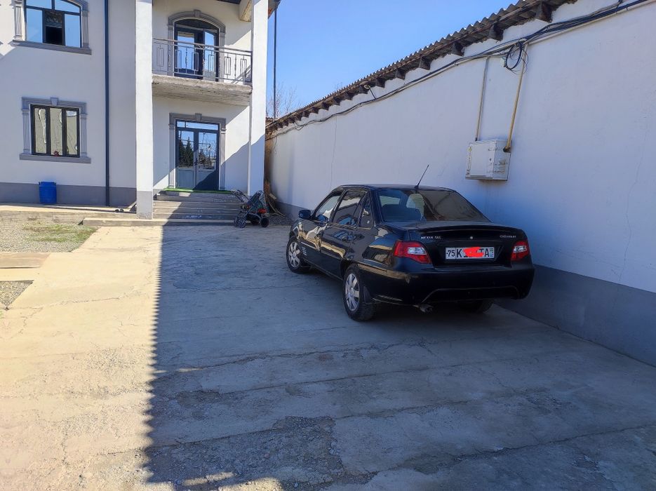 Нексия 2 сотилади