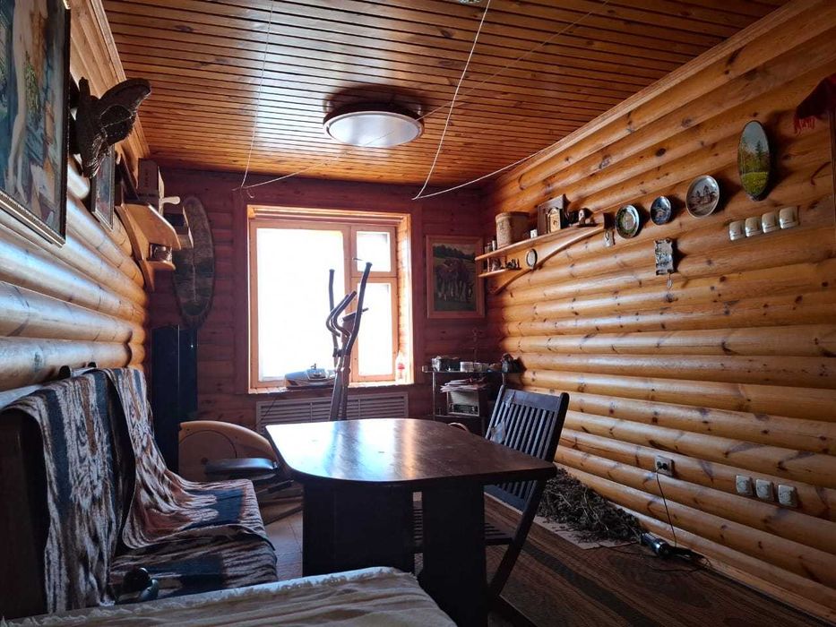 Продам дом в г.Акколе в панском ряду