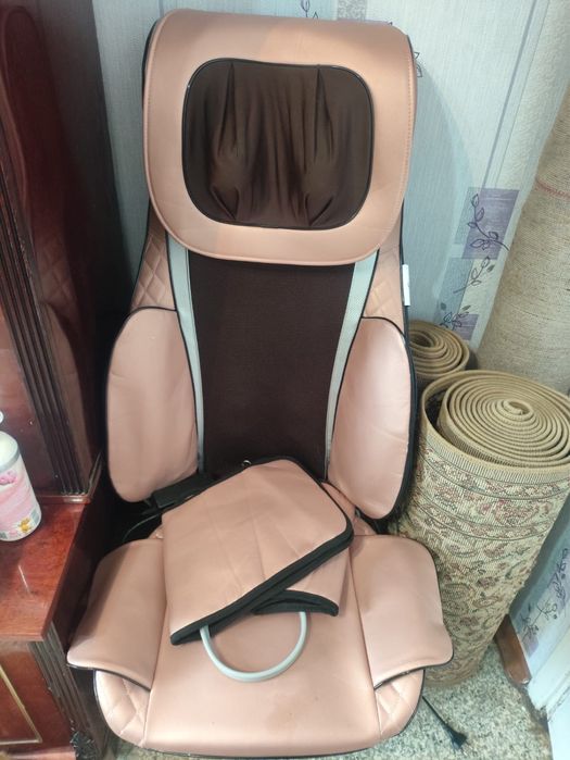 Продам массажное кресло