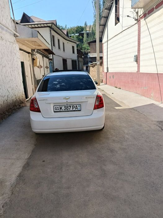 Lasetti 1.8 avtomat