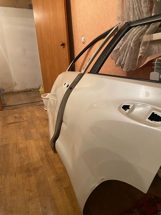 Продаются Двери Прадо 150