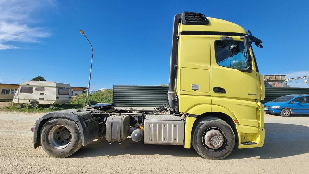 Mercedes-Benz Actros