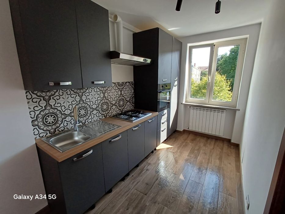 Inchiriez apartament 2 camere Negoiu nr 18 Fagaras