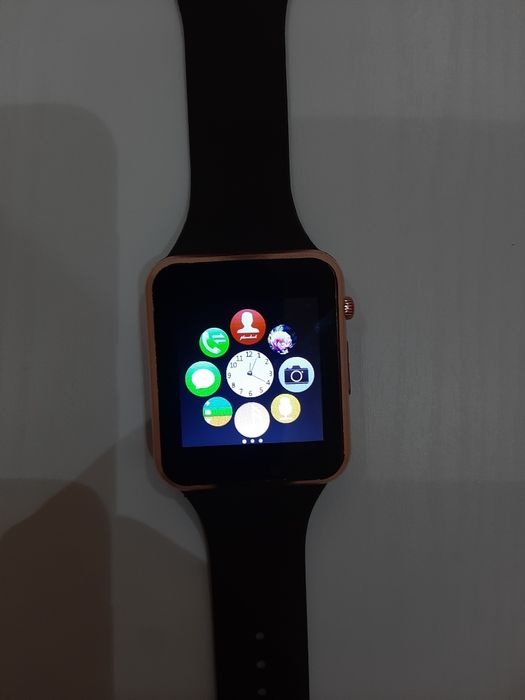 Часы в отличном состояние