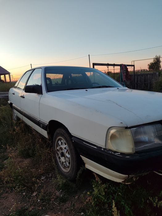 Ауди 100 С3 87год