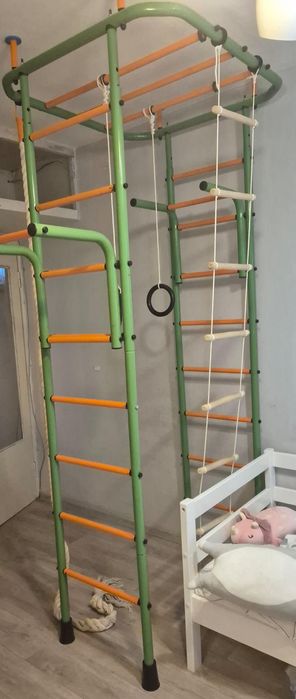 Продам шведскую стенку