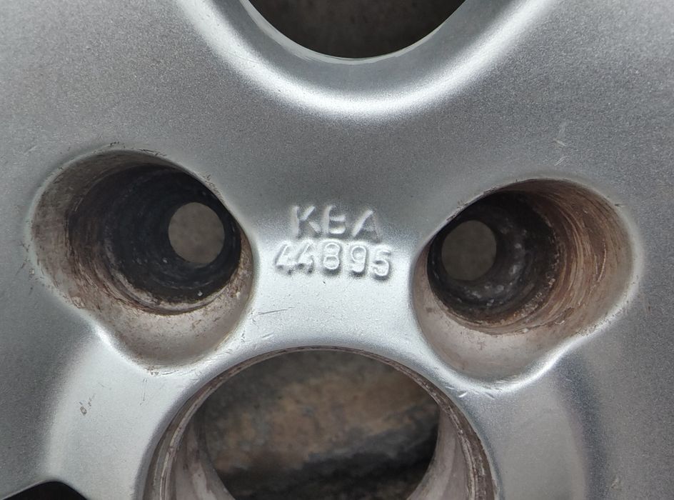 Лети джанти 16" 5х112  с 4 бр. летни гуми за VW, Audi, Skoda