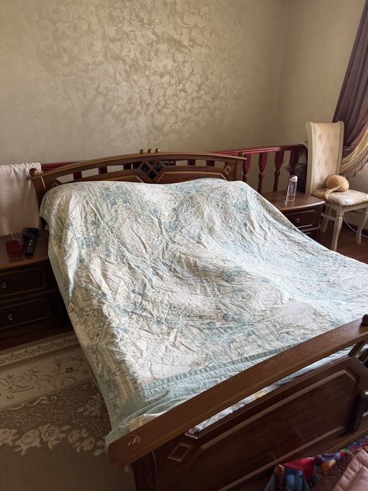 Спальная гарнитура. Дерево шпон