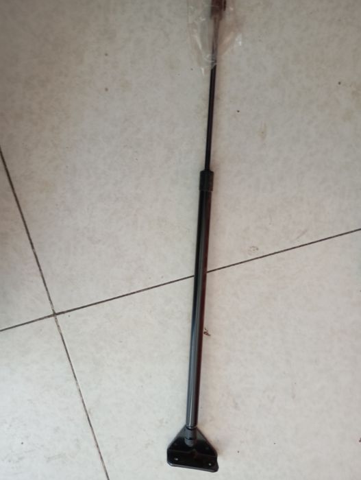 Амортизатор  багажника BYD yuan