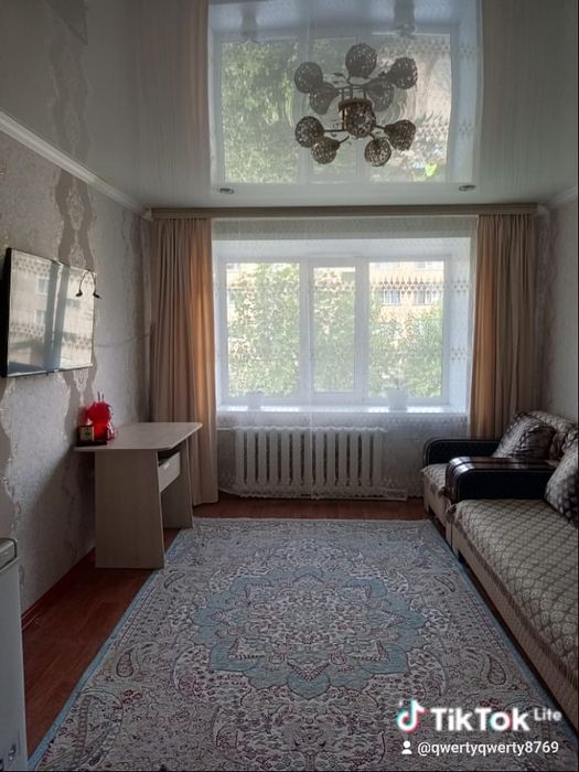 Продам 2 комнатную квартиру
