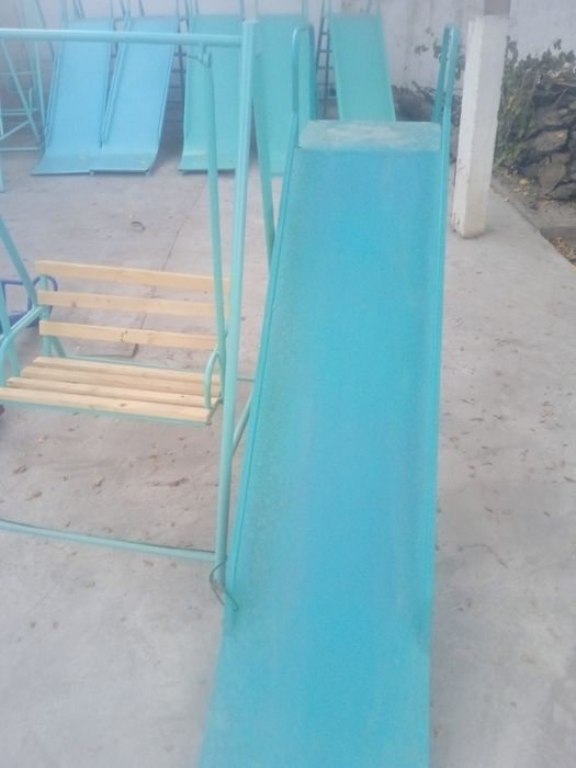 Продам качели ..