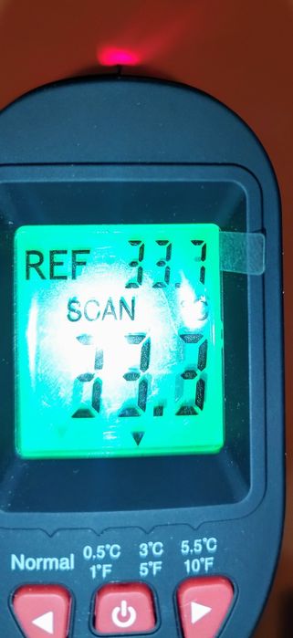 Безконтактен IR инфраред термометър -50+380 градуса