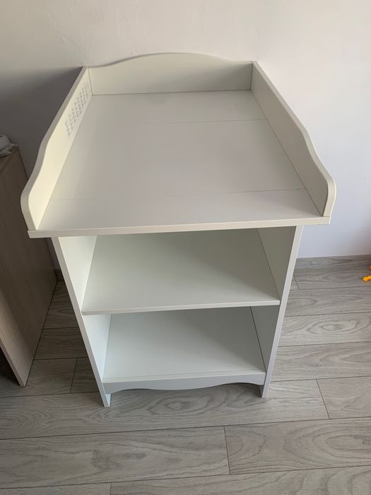 маса за повиване SMÅGÖRA