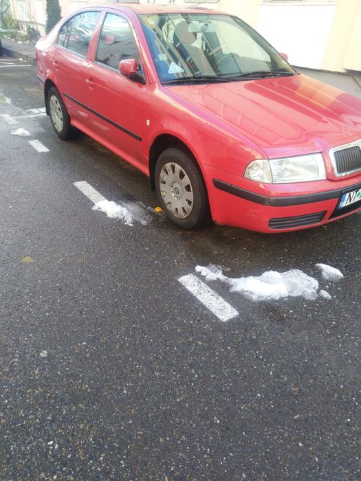 Skoda Octavia 1  1.6 benzina