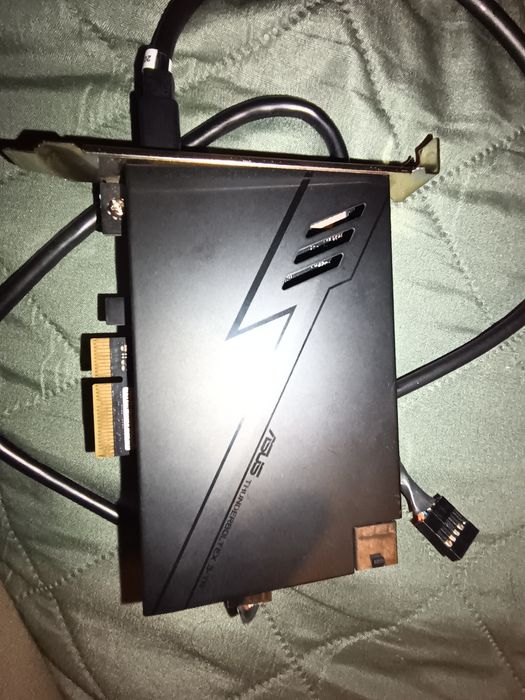 Placa thunderbolt asus ex 3tr