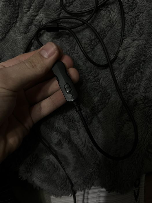 Наушники HyperX черные