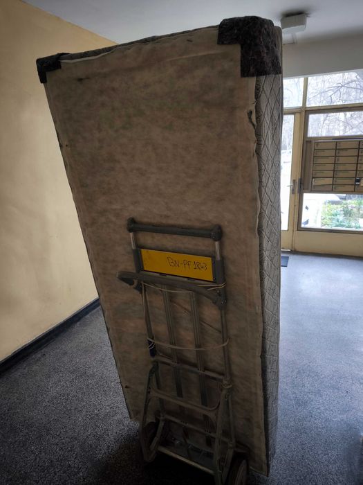 Матрак с пружини 192 х 80 запазен