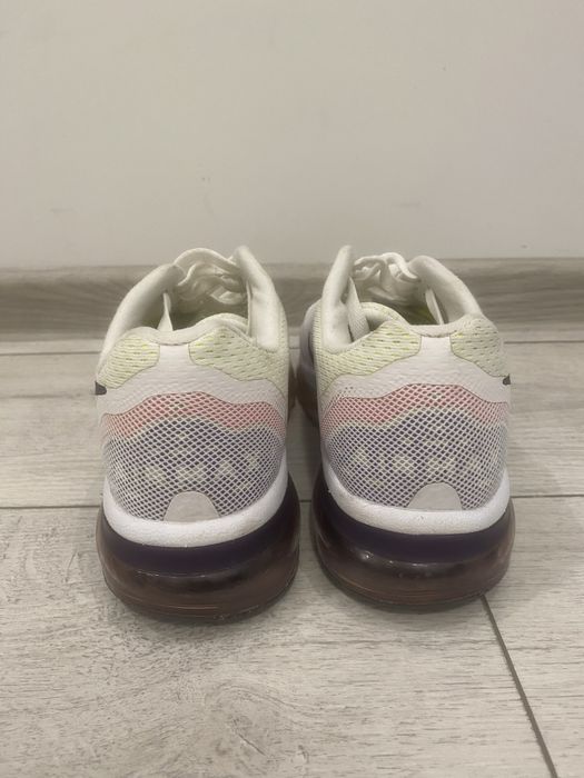 Дамски маратонки Nike Air Max 2015 white pink gradient