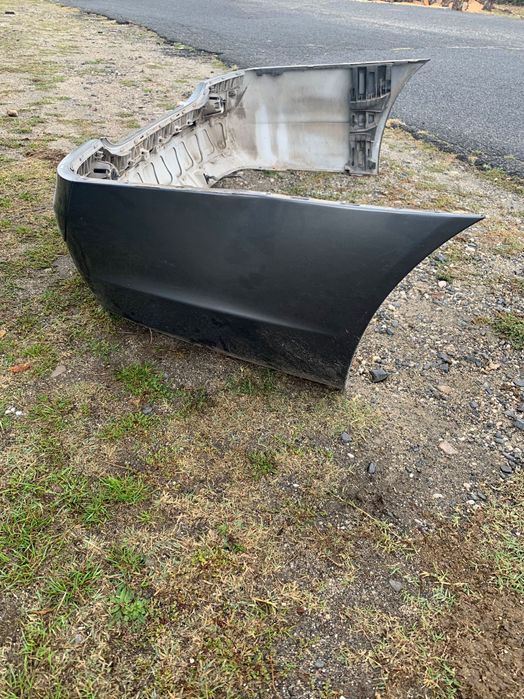 продавам оригинален, задна броня, прагове за Mercedes W221