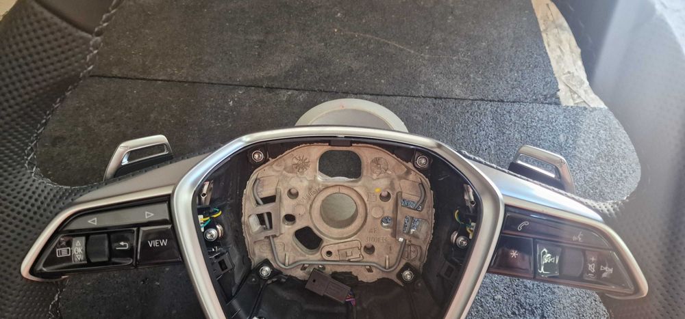 Волан Audi rs line с нови нагреватели