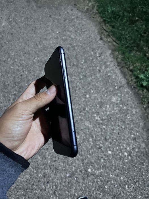 Айфон 11 черный