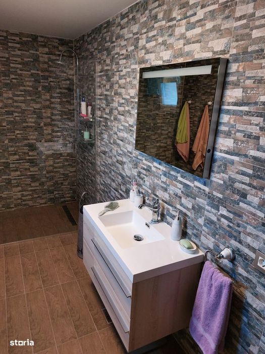 Casa noua de vanzare , pret 164000euro