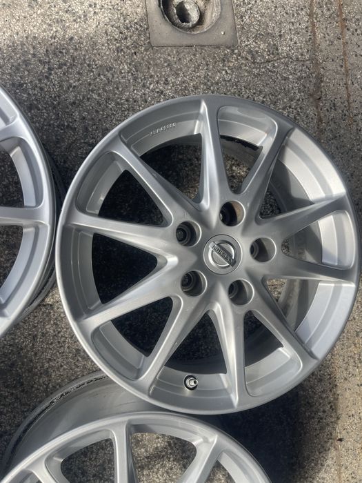 16 “Оригинални джанти нисан