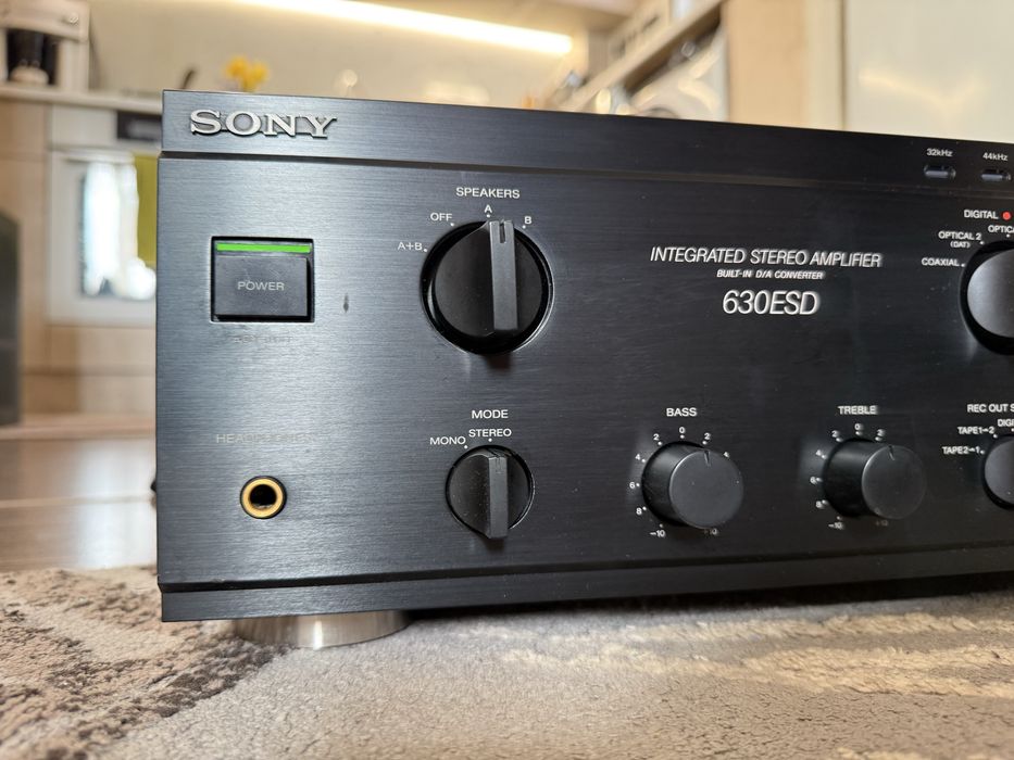 Sony TA-F630ESD Качествен стерео усилвател ДАК