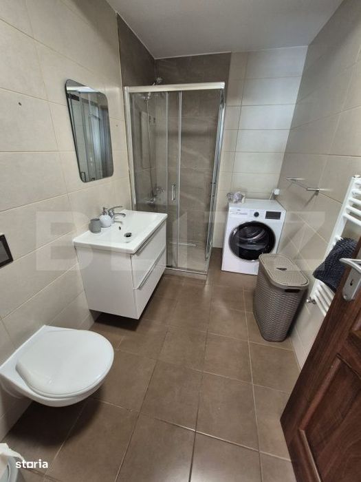 Apartament cu 3 camere, 2 bai, intermediar Parcare subteran, Centru!
