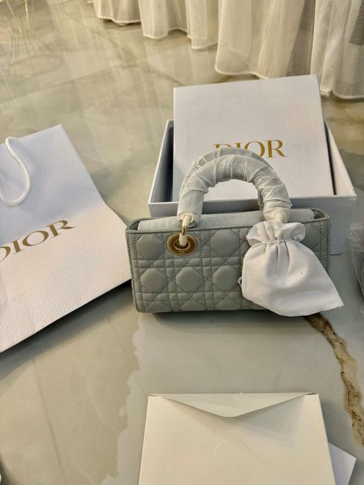 оригинална дамска чанта Lady Dior D joy