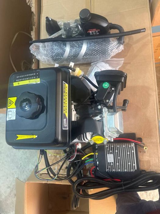 Elektro motorollerlar uchun quvvatlagich