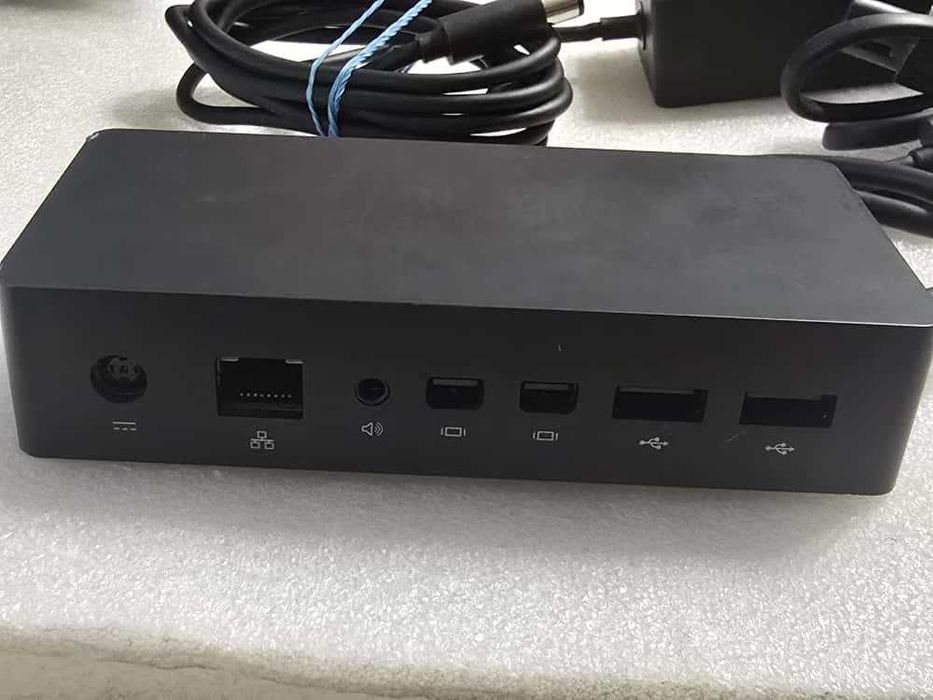 Docking Station Microsoft Surface 1661, 4K sursa de alimentare inclusa