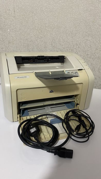 Продам принтер НР 1018