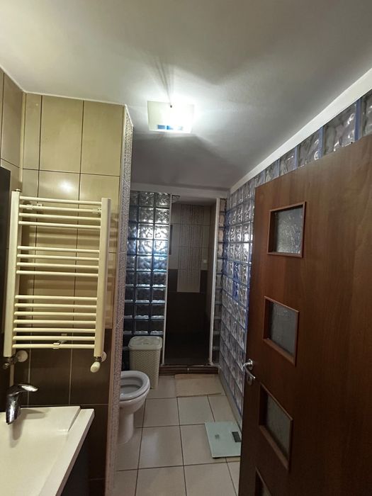 Proprietar inchiriez apartament cu 2 camere, decomandat , zona Odobescu