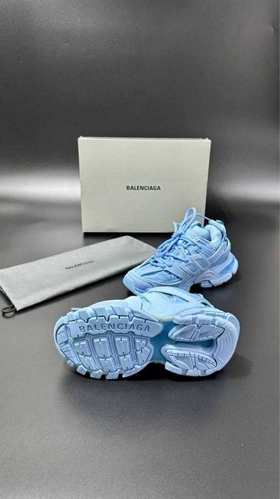 Balenciaga Track