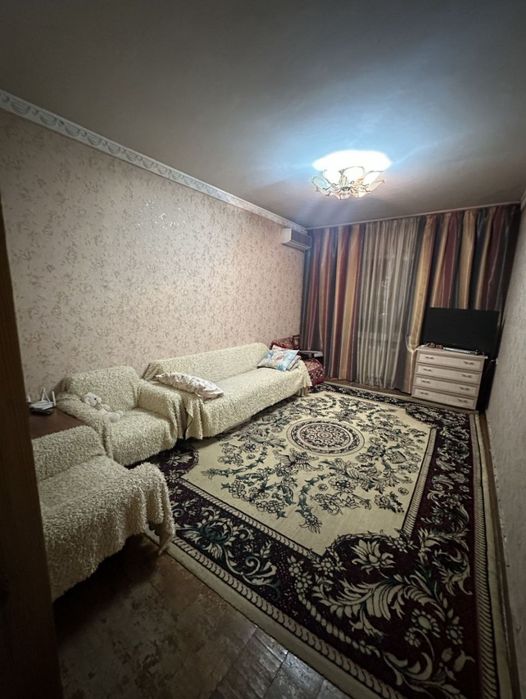 Продаётся 2в3/2/4 на м-в Карасу 1