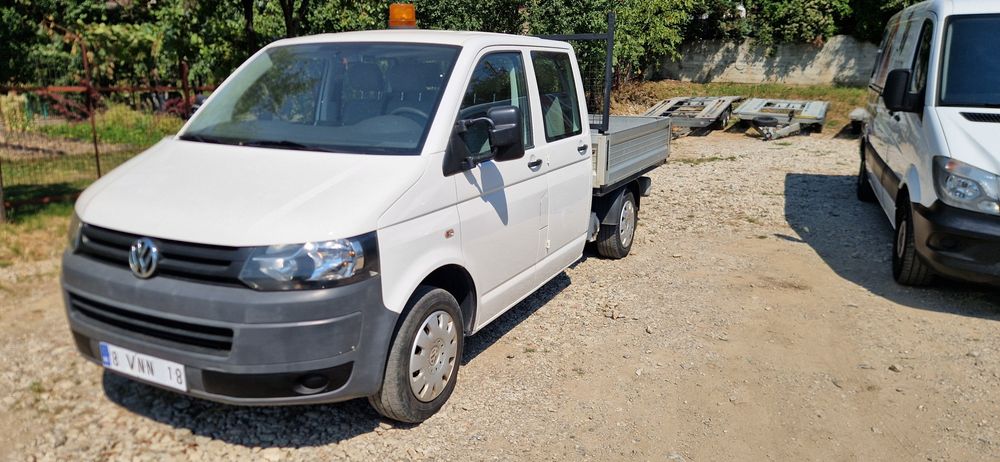VOLKSWAGEN Transporter 2011 — imagine 1