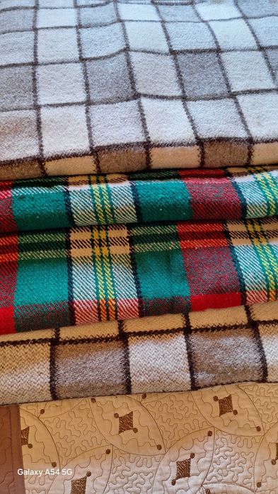 Оригинални родопски одеала - Модел пръчици и Зелени