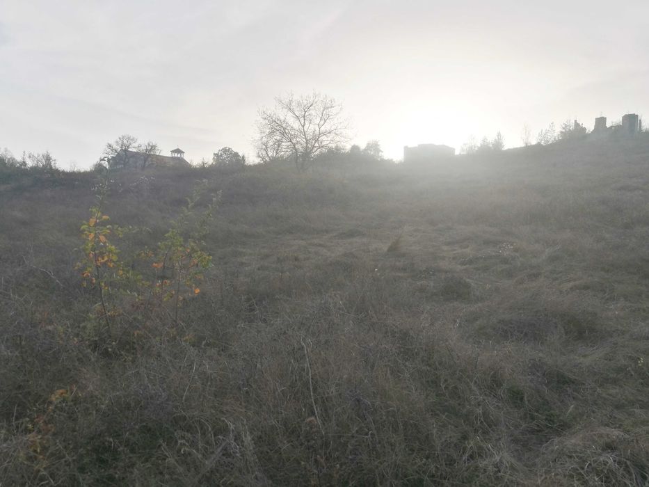 Продава се Парцел в с. Ковачевци, Област Перник - 5560 кв.м за 53 €/кв.м - Снимка #2