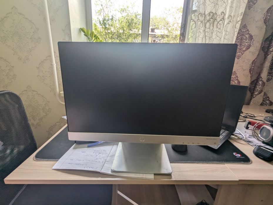 Монитор hp 22дюйма