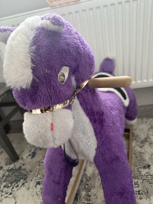 Лошадь качалка и резиновый ослик