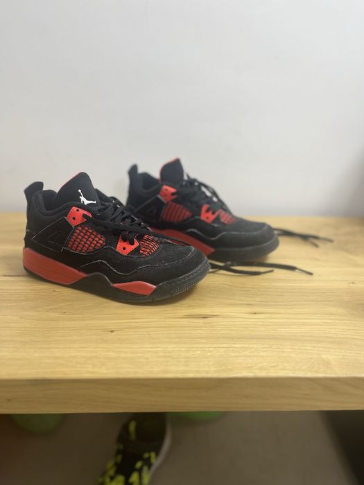 Jordan retro за деца
