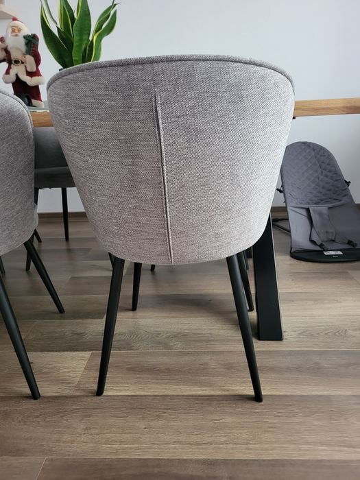 Vând 10 scaune dining