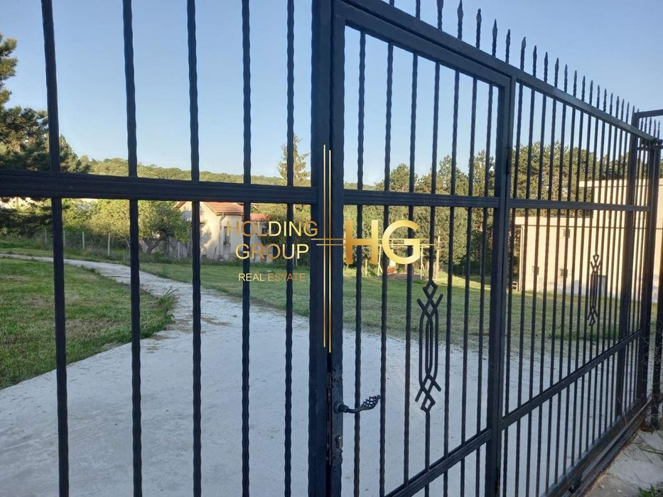 Къща в Варна-м-т Зеленика площ 375 цена 799000