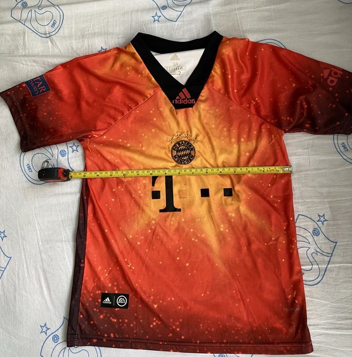 Детски футболни тениски