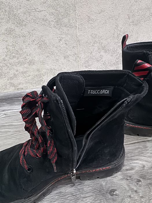 Продам замшевые сапоги